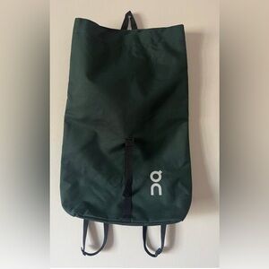 On Running Dark Green Men's Backpack